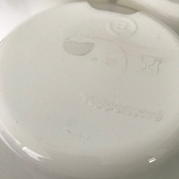 Tupperware One Touch Reminder Canister - Picture 4 of 11